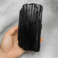 טורמלין שחור – מגן? לא. מסנן את מה שלא אתה