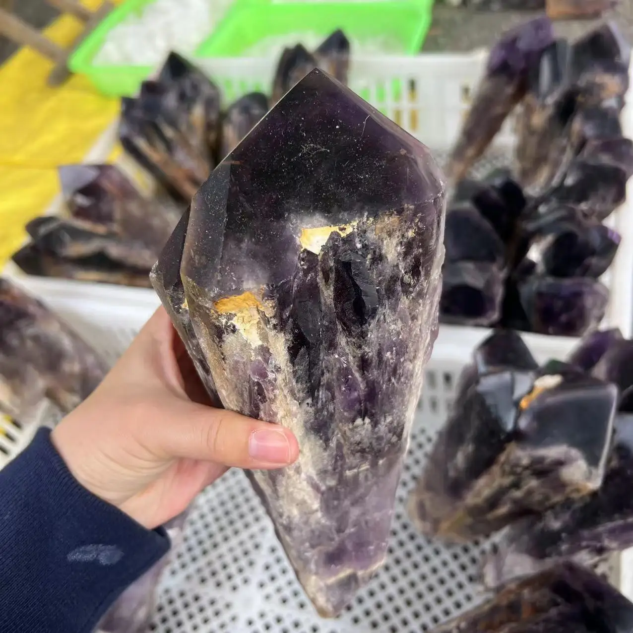 אמטיסט — האבן שמנמיכה את הווליום של החיים – תמונה 4