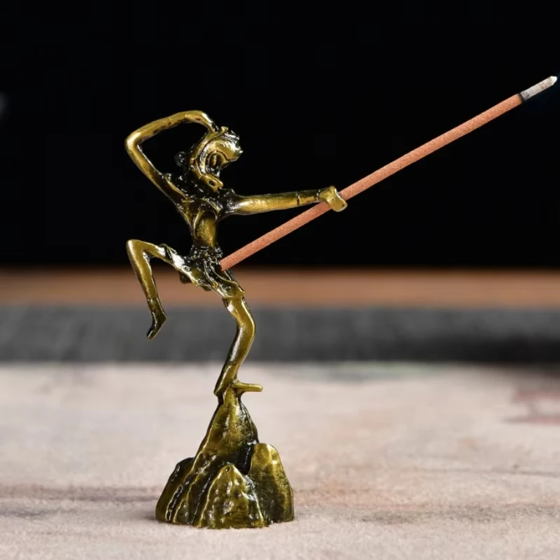 קולקציית מעמדי קטורת: מינימליזם ופונקציונליות – תמונה 5